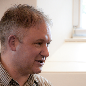 Duncan McLean's headshot