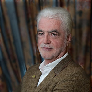 Billy Kay's headshot