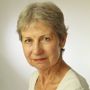 Moira Forsyth's headshot