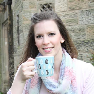 Joanne Marr's headshot