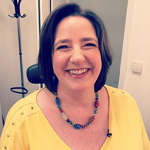 Mary Turner Thomson's headshot