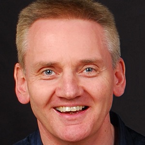 Kerr Thomson's headshot