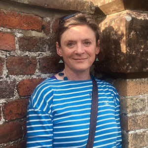 Linda Cracknell's headshot