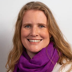 Alice Fernbank's headshot