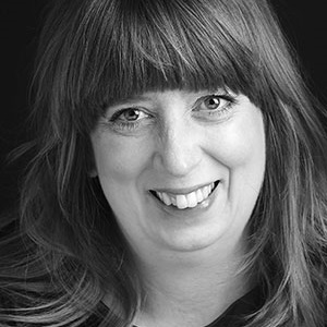 Zoe Strachan's headshot