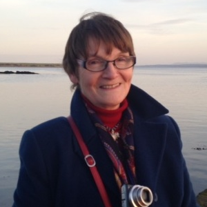 Anne Connolly's headshot