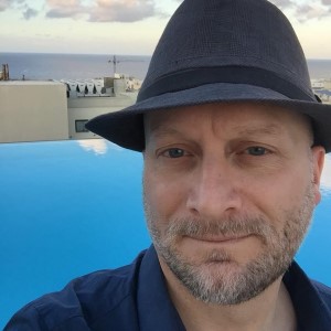 Gary Erskine's headshot