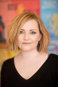 Jenny Lindsay's headshot