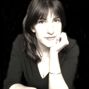 Jessica Fox's headshot