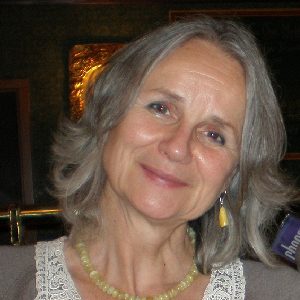 Margaret Bennett's headshot