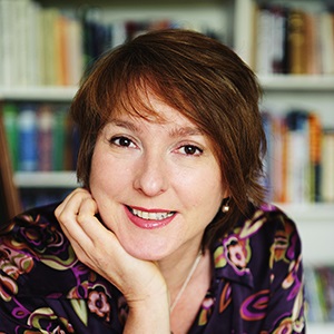 Maggie Ritchie's headshot