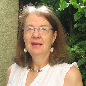 Stephanie Green's headshot