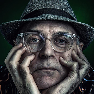 Max Scratchmann's headshot