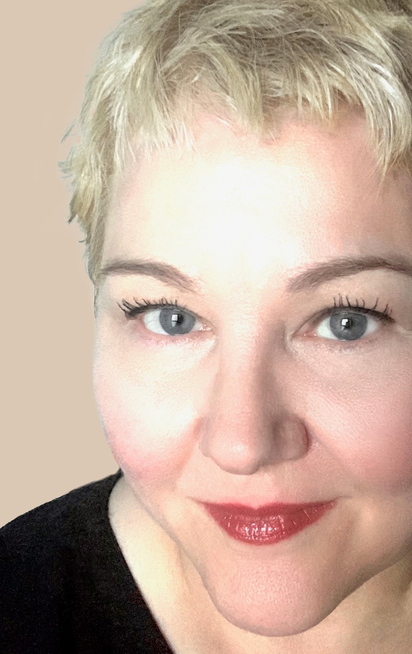 Angela Jackson's headshot