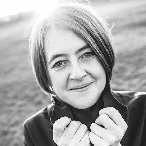 Karine Polwart's headshot