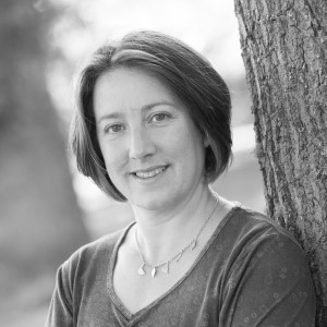 Anna Levin's headshot