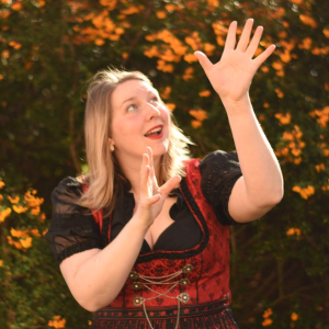 Franziska Droll's headshot