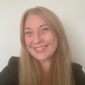 Gillian Spiller's headshot