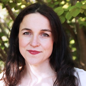 Louise Gray's headshot