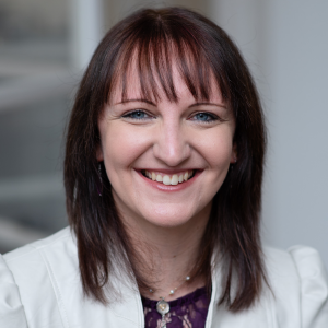 Shelagh Campbell's headshot