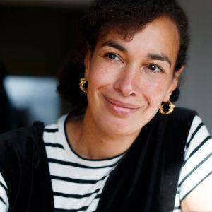 Shirley Hottier's headshot