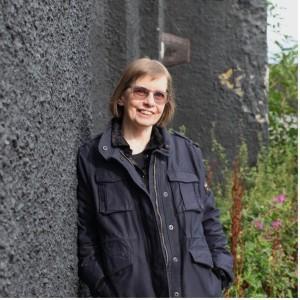 Frances Crawford's headshot