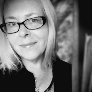 Noelle Holten's headshot