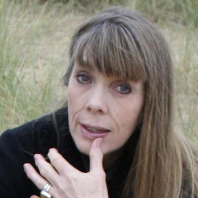 Kim Crowder's headshot'